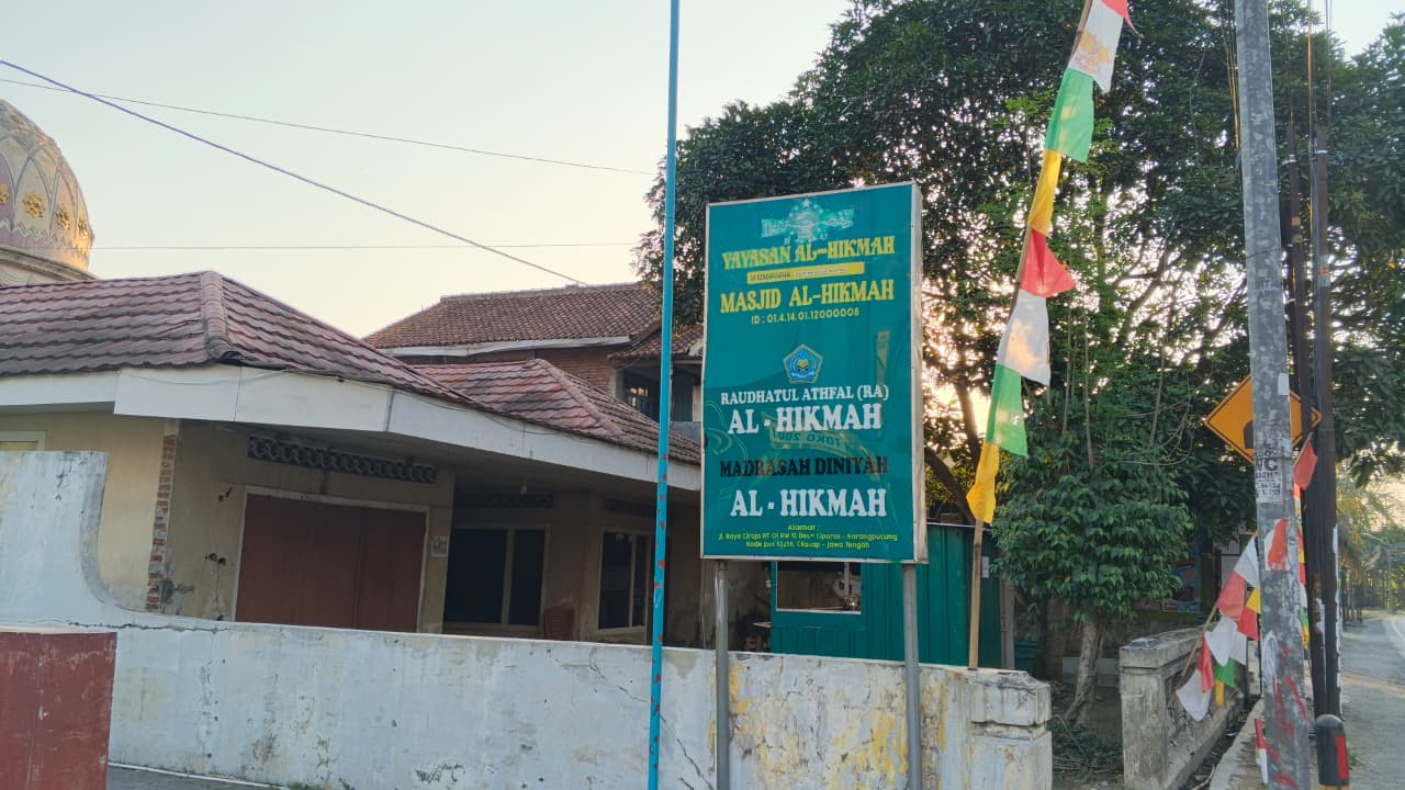Gg Depan Masjid